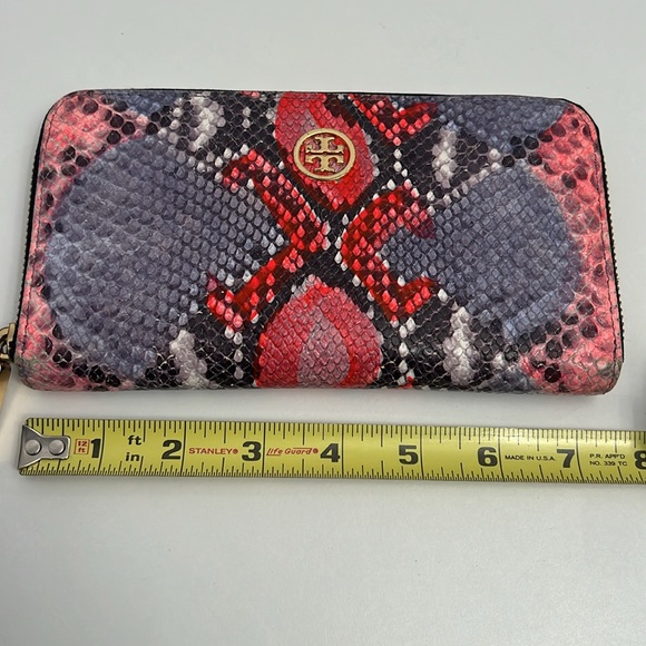 Tory Burch Python Print Leather Wallet 7.5” x 4” Pink Lilac Purple Colors - Picture 10 of 11